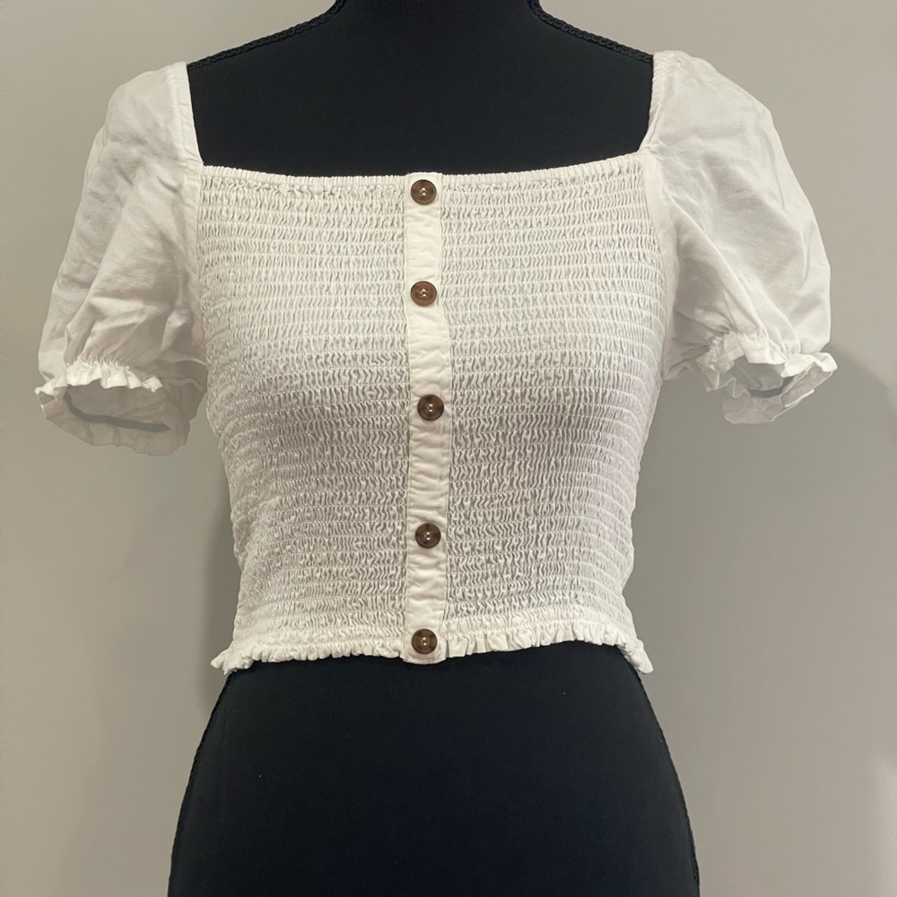 Love Tree M White Smocked Cropped Women's Top w Stretch 595 - Picture 1 of 8